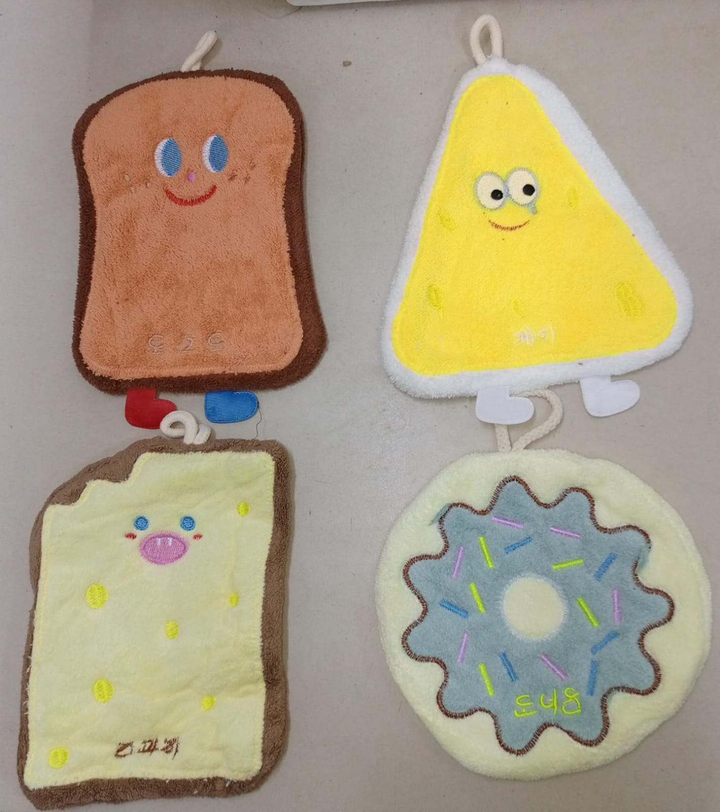 Cute Cartoon Food-Shaped Plush Hanging Hand Towel | Soft Absorbent Kitchen & Bathroom Towel